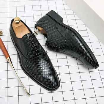 Новая 2023 Джентльмен Острым Носом Кожаные Дизайнерские Туфли Черного Темно-Коричневый Трикотажный Стиль Оксфорды Свадебные Платья Обувь Zapatos Хомбре